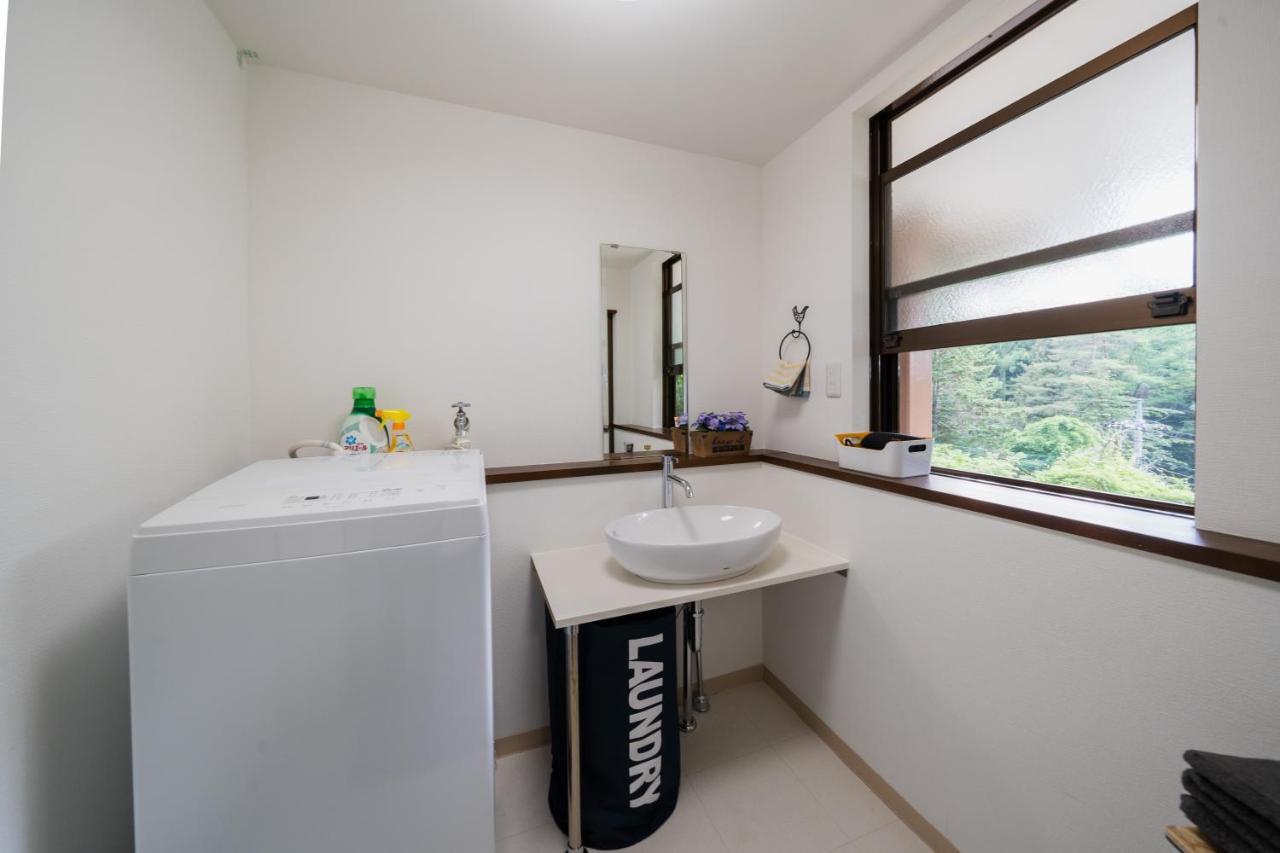 R-House 1St Villa Oshino Exteriör bild